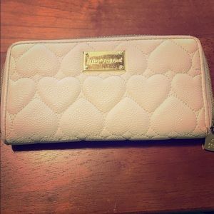 🌻SALE! Pick 3 for $20🌻